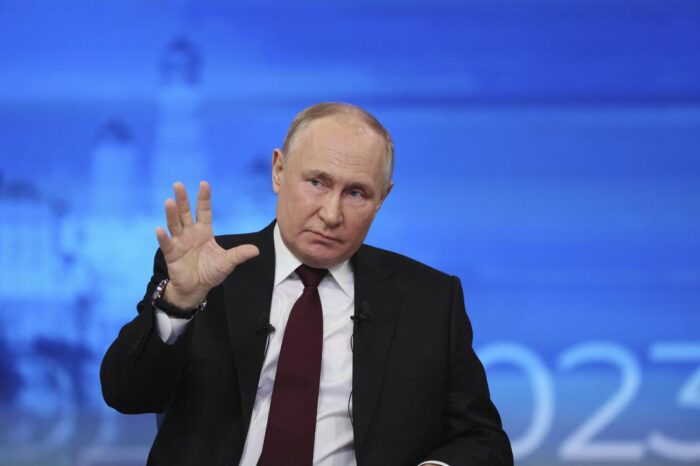 Sobre 1.3 millones endosan la candidatura presidencial de Vladimir Putin