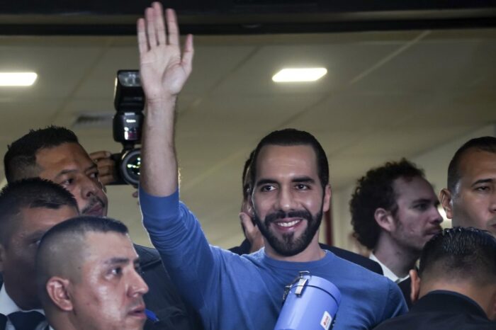 Bukele va por su polemica reeleccion en las elecciones de este domingo en El Salvador