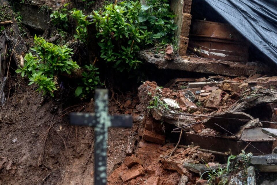 Aumenta a 25 la cifra de muertos por lluvias en el sureste de Brasil : Noticias de