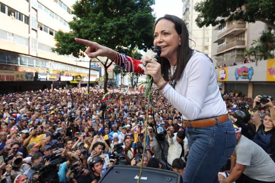 Quien es Maria Corina Machado, la fuerza detras de la oposicion venezolana y Nobel de la Paz 2025